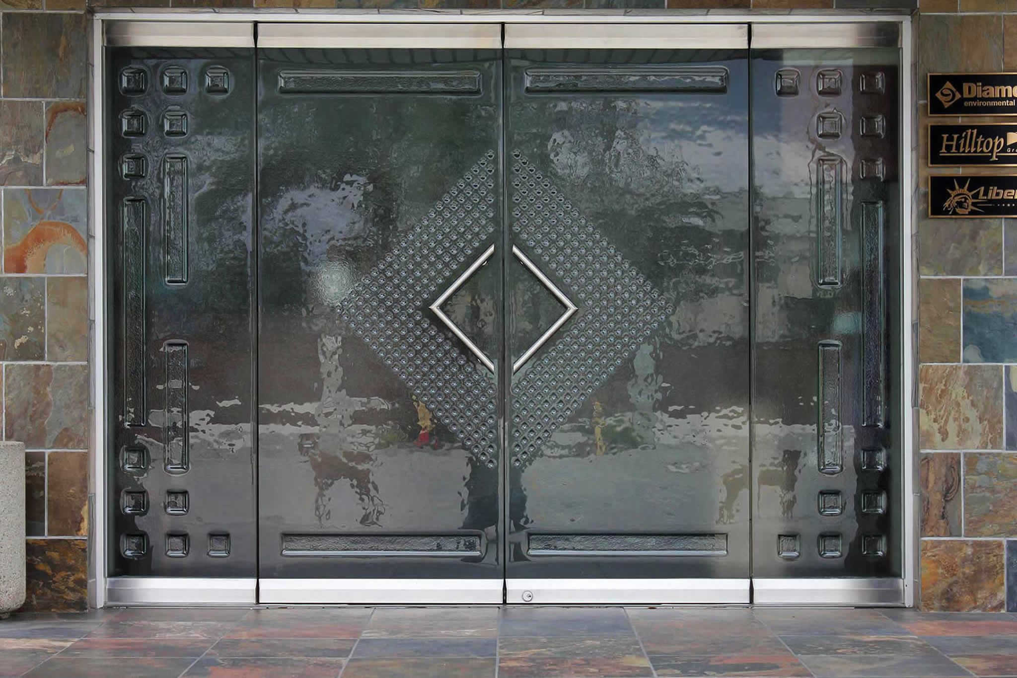 cast glass door by Experience Glass