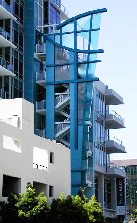 Custom architectural art glass in Sapphire Tower San Diego by Experience Glass