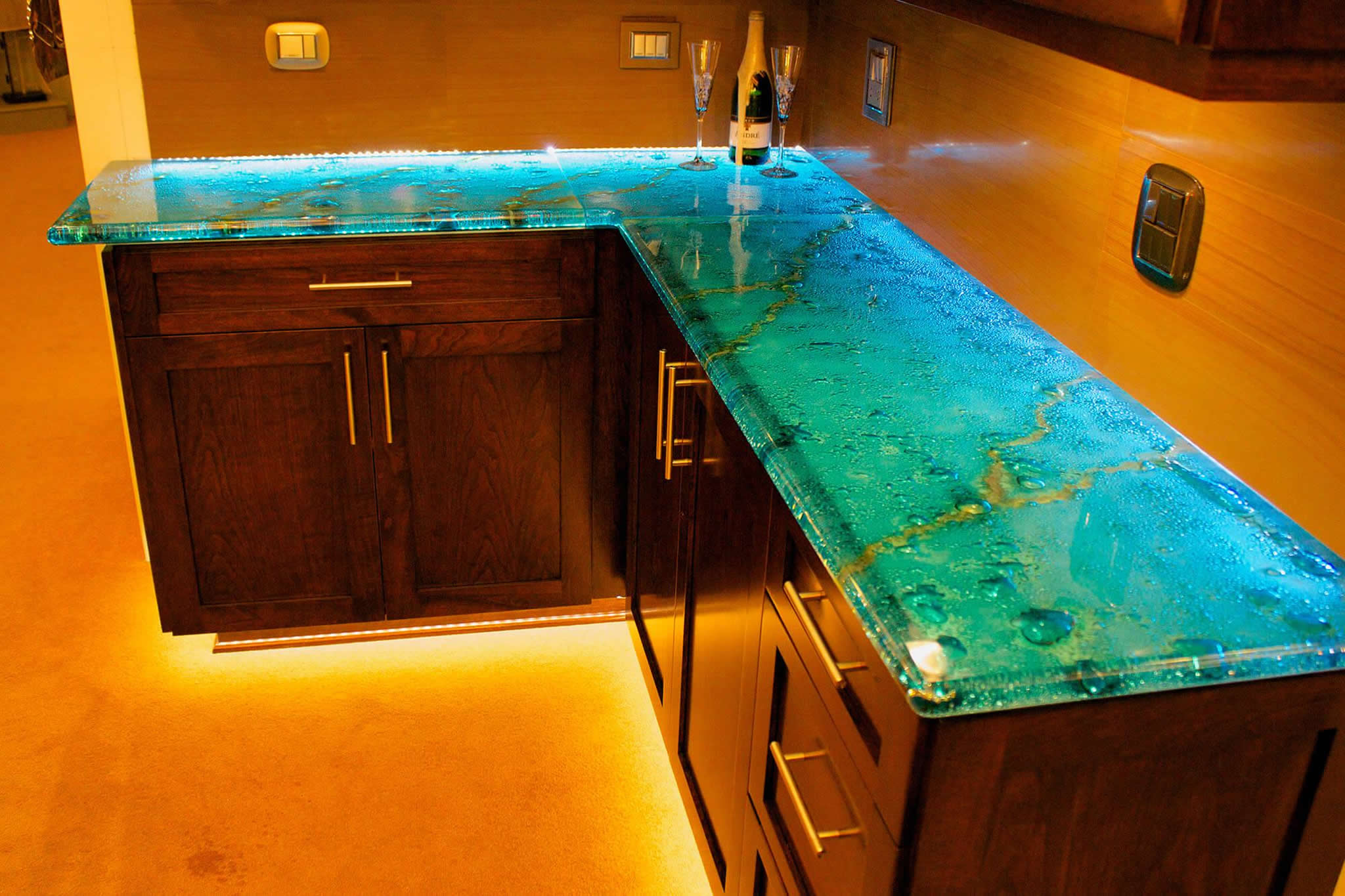 Custom Thick Glass Products One Inch Thickness and Up